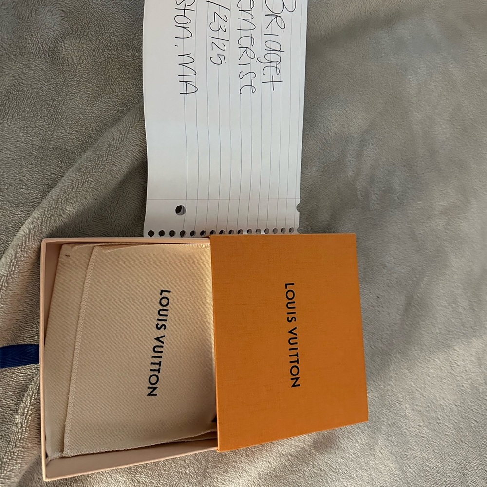 Louis Vuitton Scarlet Epi Leather Wallet - Picture 13 of 13